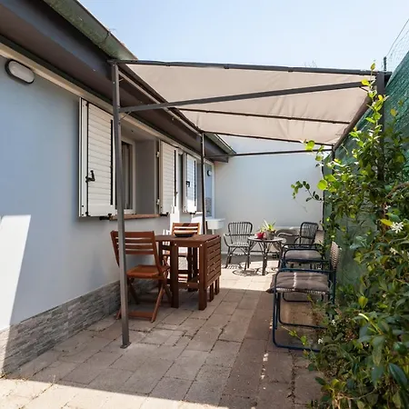 Sole&amore - By Host4u Torre del Lago Puccini